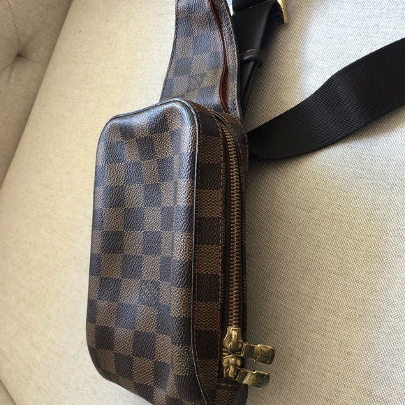 lv geronimos waist bag